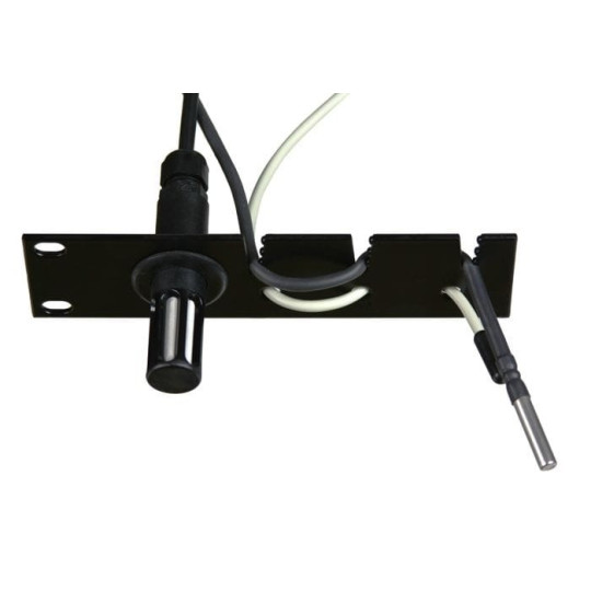 Universeller Sondenhalter zur einfachen Montage an einem 19 "-Rack